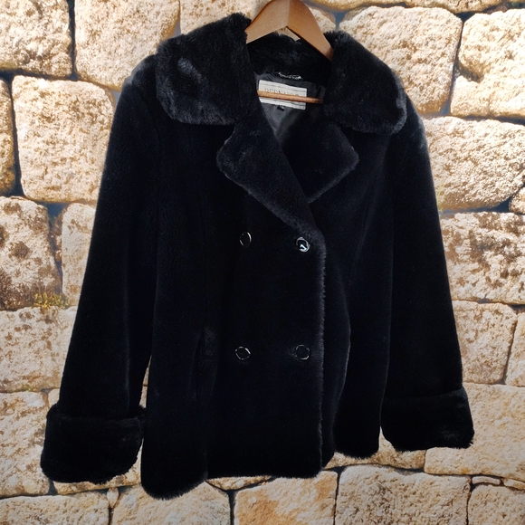 Bernardo Black Faux Fur Double Breasted Jacket Women's Size Large - Picture 3 of 16